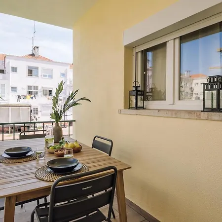 公寓 Badet - 3 Bedrooms, Office And Terrace In Alvalade Lisboa