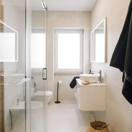 شقة Badet - 3 Bedrooms, Office And Terrace In Alvalade
